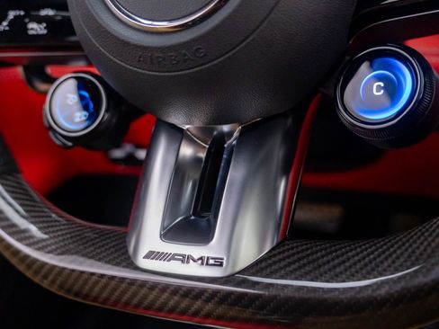 Used 2025 Mercedes-Benz AMG GT 63 image 23