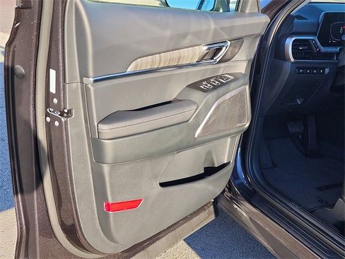 New 2025 Kia Telluride EX image 9