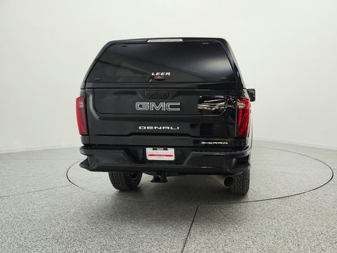 Used 2024 GMC Sierra 3500 Denali Ultimate image 6