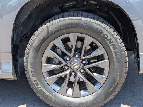 Used 2023 Lexus GX 460 Premium w/ Premium Package AWD/4WD image 12