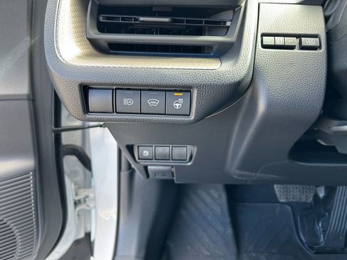 Used 2024 Toyota Prius XLE image 14