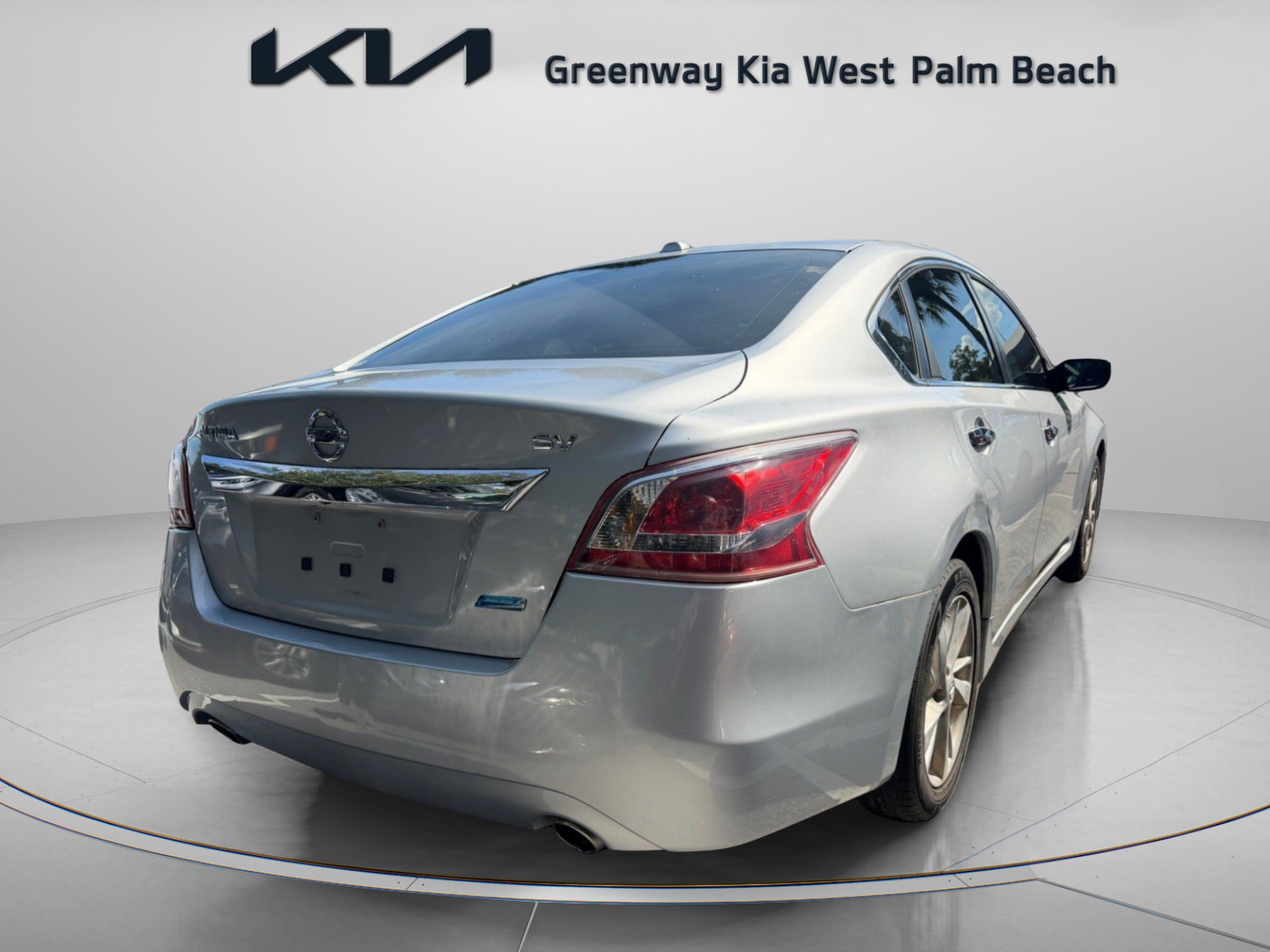 Used 2013 Nissan Altima 2.5 SV FWD image 5