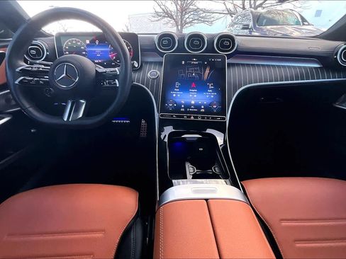 Used 2024 Mercedes-Benz C 300 Sedan image 15