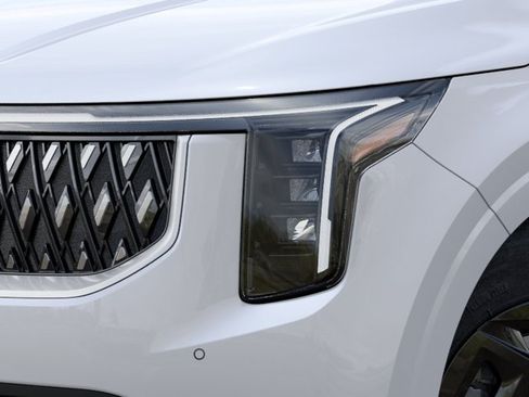 New 2026 Kia Carnival FWD image 10