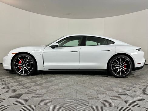 Used 2023 Porsche Taycan w/ Premium Package image 17