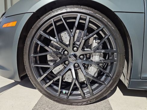 Used 2018 Audi R8 V10 plus image 31