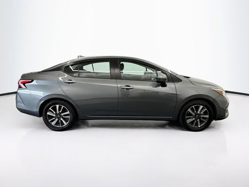 Used 2025 Nissan Versa SV FWD image 10