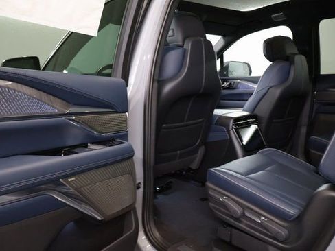 New 2026 Cadillac Escalade IQL Luxury image 24