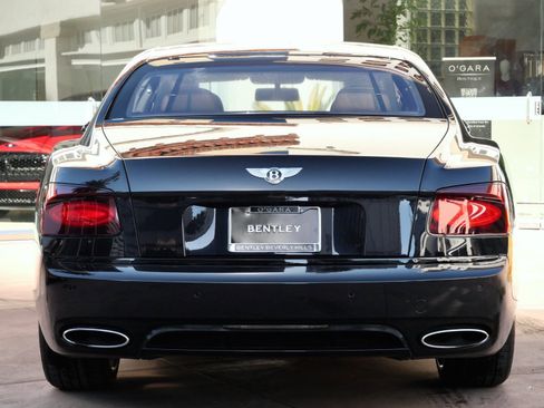 Used 2017 Bentley Flying Spur S W12 image 26