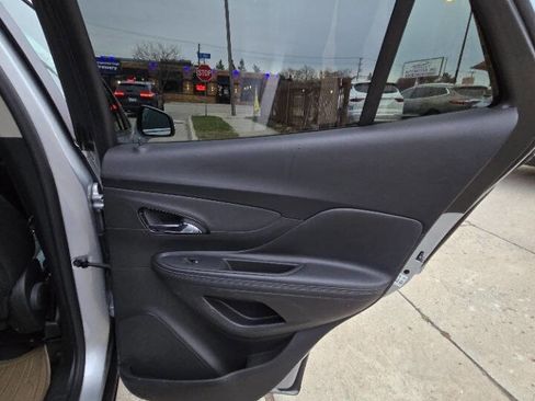 Used 2019 Buick Encore Sport Touring image 30