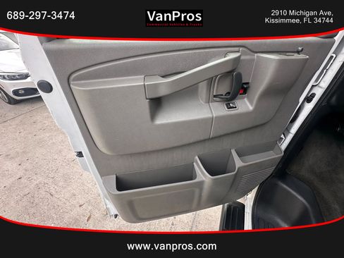 Used 2018 Chevrolet Express 3500 LT w/ LT Preferred Equipment Group image 8