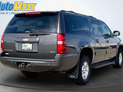 Used 2010 Chevrolet Suburban LT AWD/4WD image 9