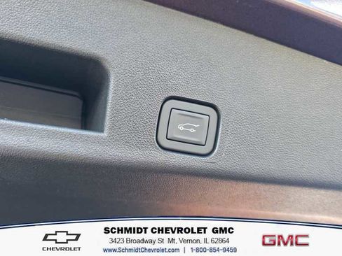 New 2026 Chevrolet Traverse High Country image 11