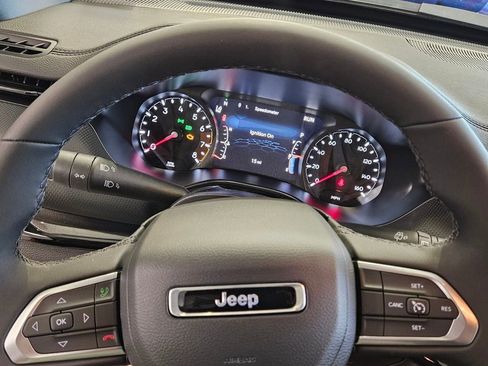 New 2026 Jeep Compass Latitude image 24
