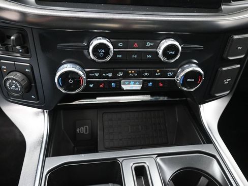 New 2025 Ford F150 Platinum w/ Equipment Group 702A High image 9