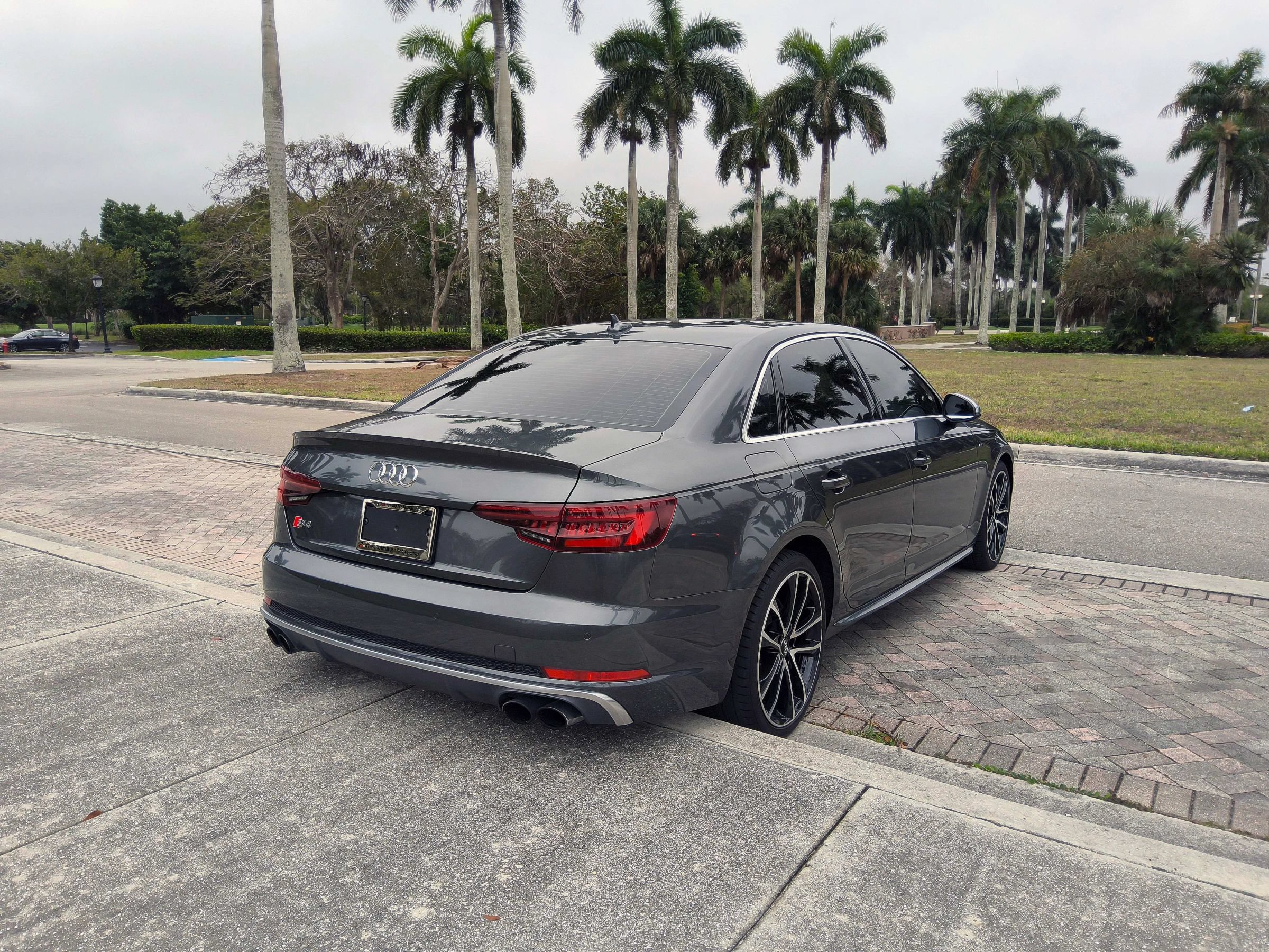 Used 2018 Audi S4 Premium Plus w/ Navigation Package AWD/4WD image 21