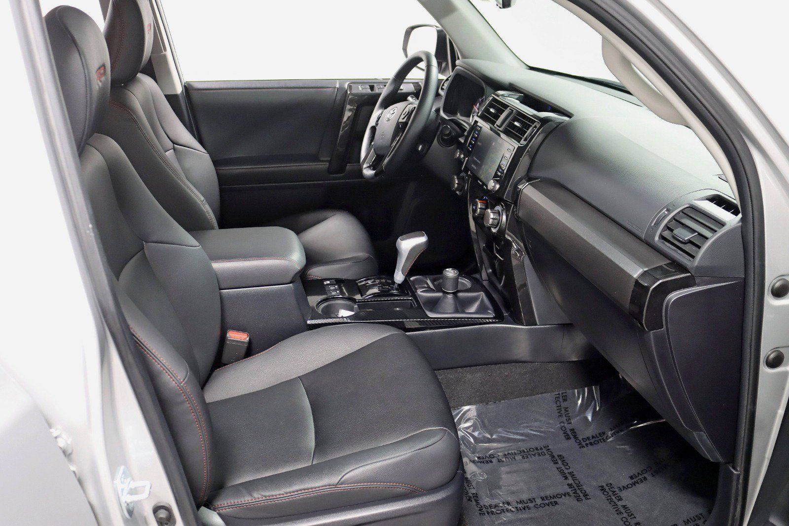 Used 2021 Toyota 4Runner TRD Off-Road Premium w/ Moonroof Package AWD/4WD image 32