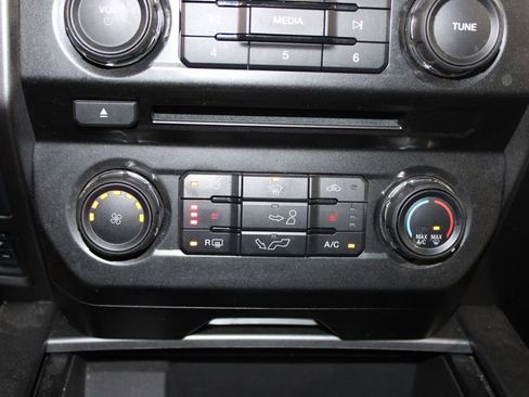 Used 2018 Ford F150 XLT w/ Equipment Group 302A Luxury image 33