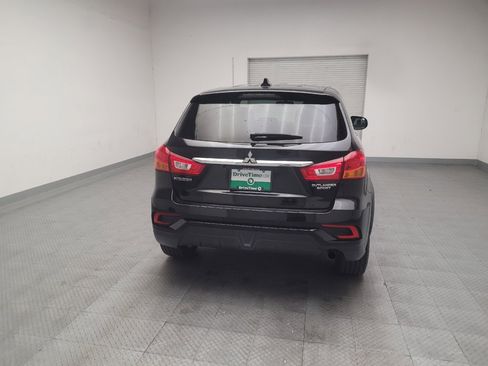 Used 2018 Mitsubishi Outlander Sport ES FWD image 7