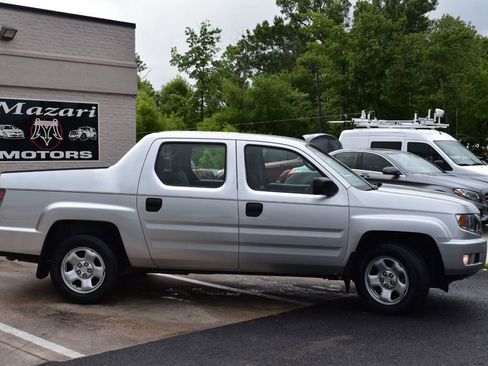 Used 2012 Honda Ridgeline RT image 4