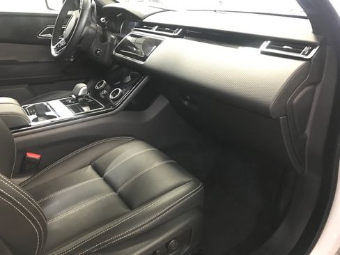 Used 2023 Land Rover Range Rover Velar S image 11