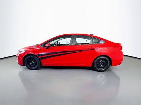 Used 2017 Chevrolet Cruze LS image 9