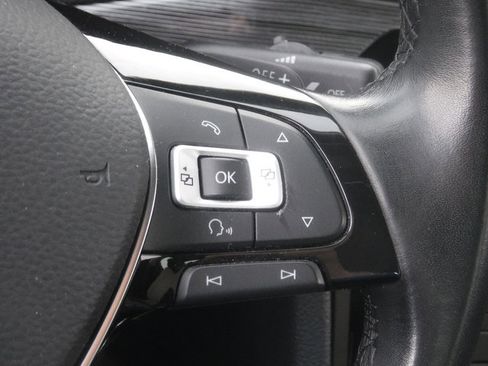 Used 2020 Volkswagen Passat 2.0T R-Line image 36