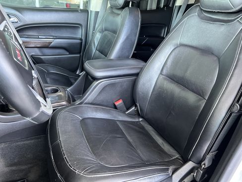 Used 2015 GMC Canyon SLT image 10