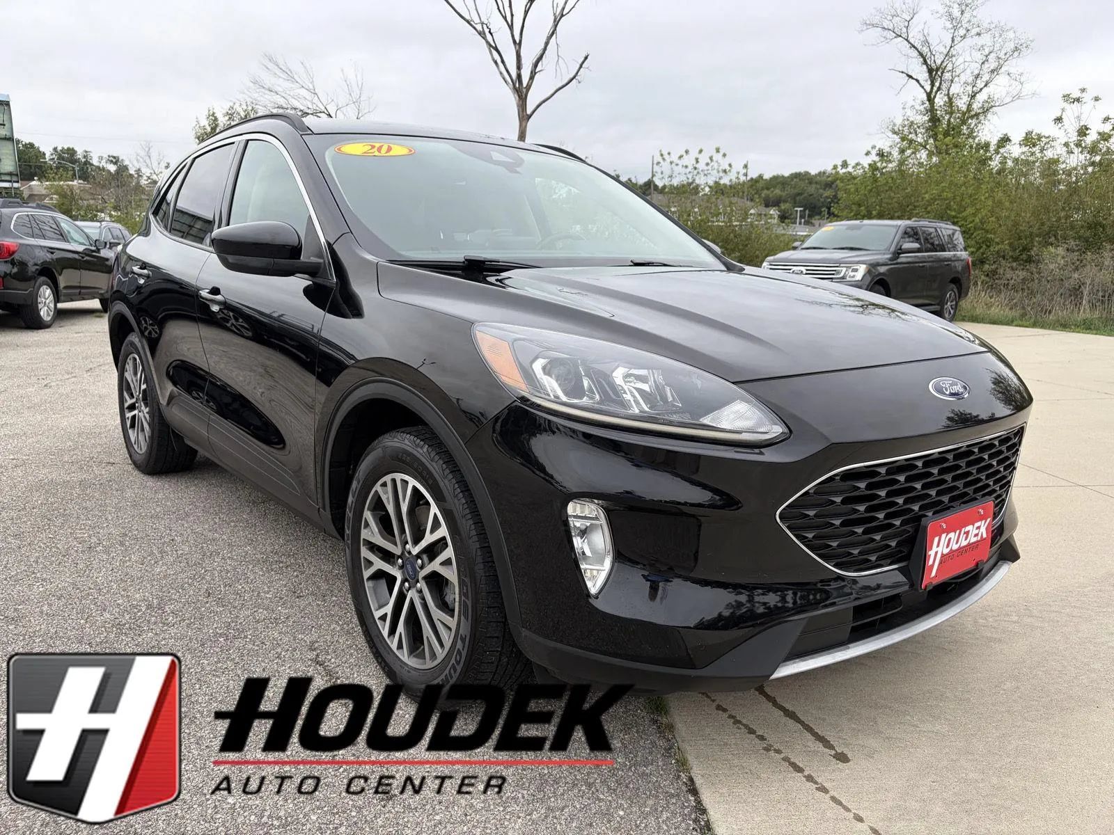 Used 2020 Ford Escape SEL AWD/4WD image 1