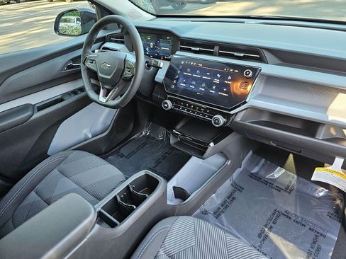 New 2027 Chevrolet Bolt LT w/ Comfort Package FWD image 10