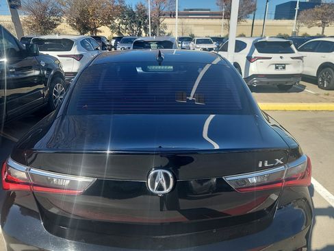 Used 2019 Acura ILX Premium Package image 6