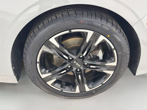Used 2023 Kia K5 GT-Line w/ GT-Line Premium Package AWD/4WD image 31