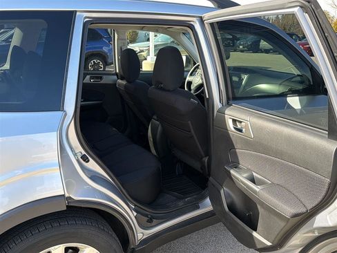 Used 2012 Subaru Forester 2.5X Premium w/ Popular Pkg 3 image 14