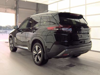 Used 2023 Nissan Rogue SL