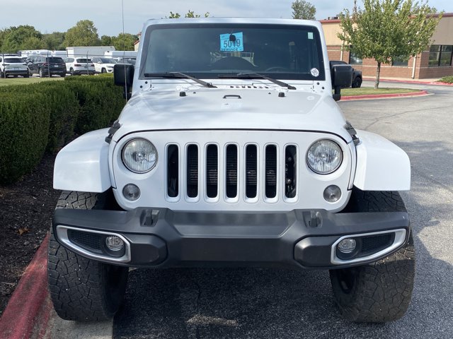 Used 2017 Jeep Wrangler Unlimited Sahara AWD/4WD image 9