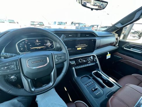 New 2026 GMC Sierra 2500 Denali Ultimate image 20