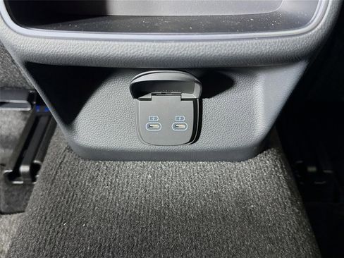 New 2026 Genesis GV70 2.5T Select AWD/4WD image 27