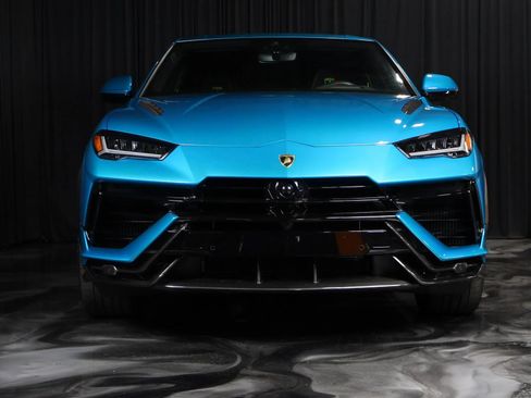 Used 2023 Lamborghini Urus Performante AWD/4WD image 6