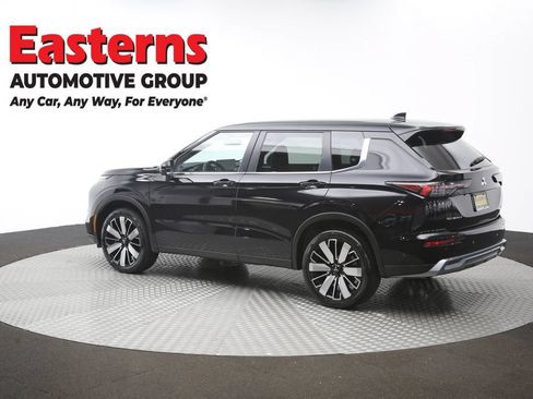 Used 2025 Mitsubishi Outlander SE AWD/4WD image 64