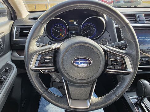 Used 2019 Subaru Outback 2.5i Limited w/ Popular Package #2 image 18