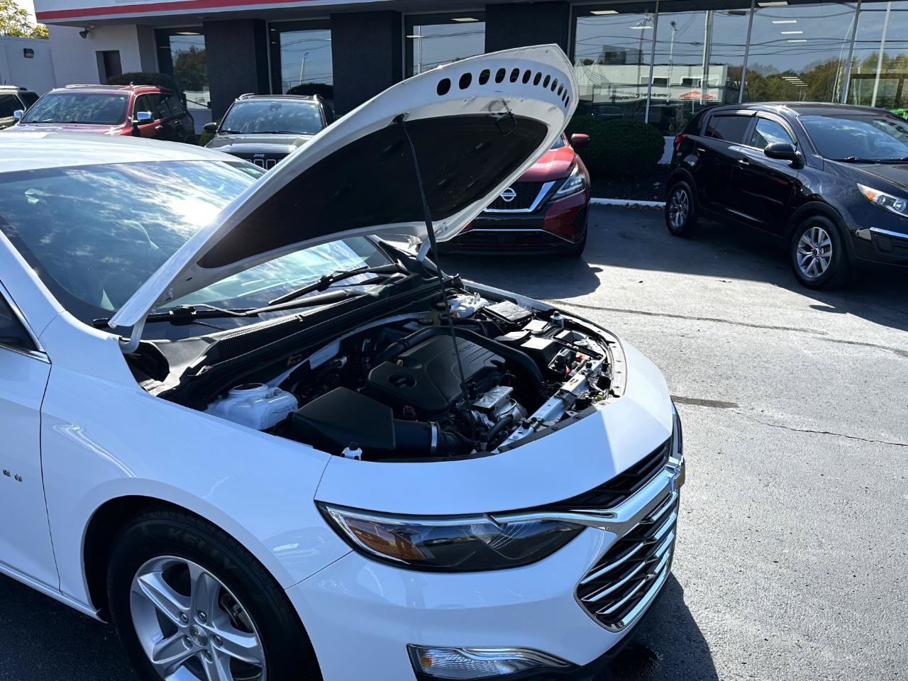 Used 2020 Chevrolet Malibu LS w/ Driver Confidence Package II FWD image 19