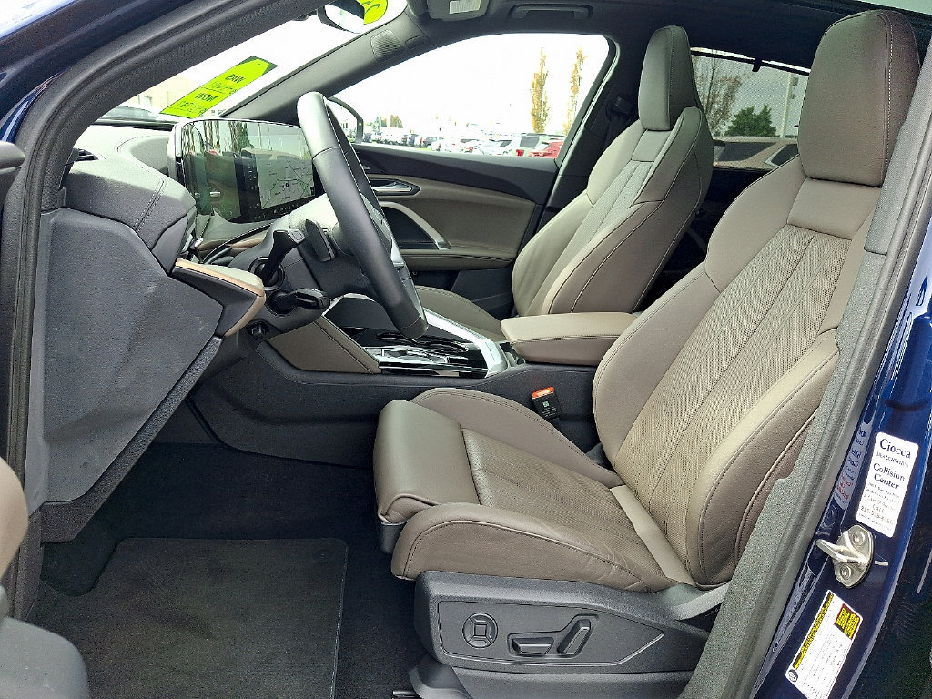 Used 2025 Audi Q5 Premium Plus AWD/4WD image 14