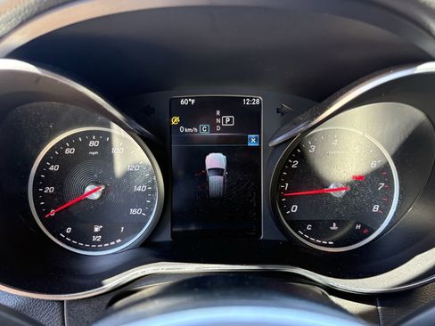 Used 2020 Mercedes-Benz GLC 300 image 18