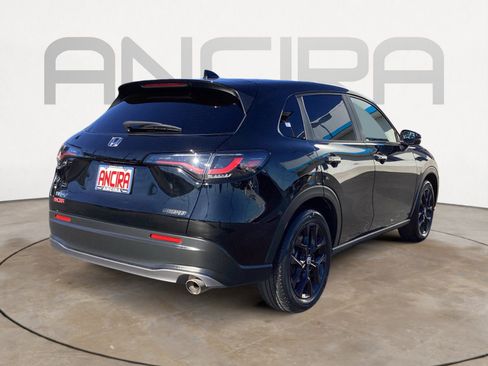 Used 2024 Honda HR-V Sport image 14