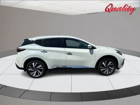 Used 2024 Nissan Murano SL AWD/4WD image 2