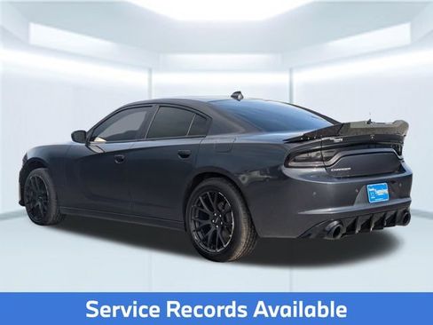 Used 2018 Dodge Charger SXT Plus RWD image 4