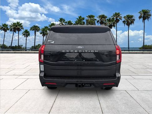 New 2027 Ford Expedition Active RWD image 7