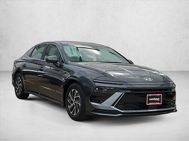 New 2026 Hyundai Sonata Blue FWD image 7