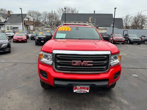 Used 2020 GMC Canyon W/T w/ Convenience Package image 2