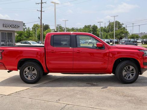 Used 2026 Nissan Frontier SV RWD image 21